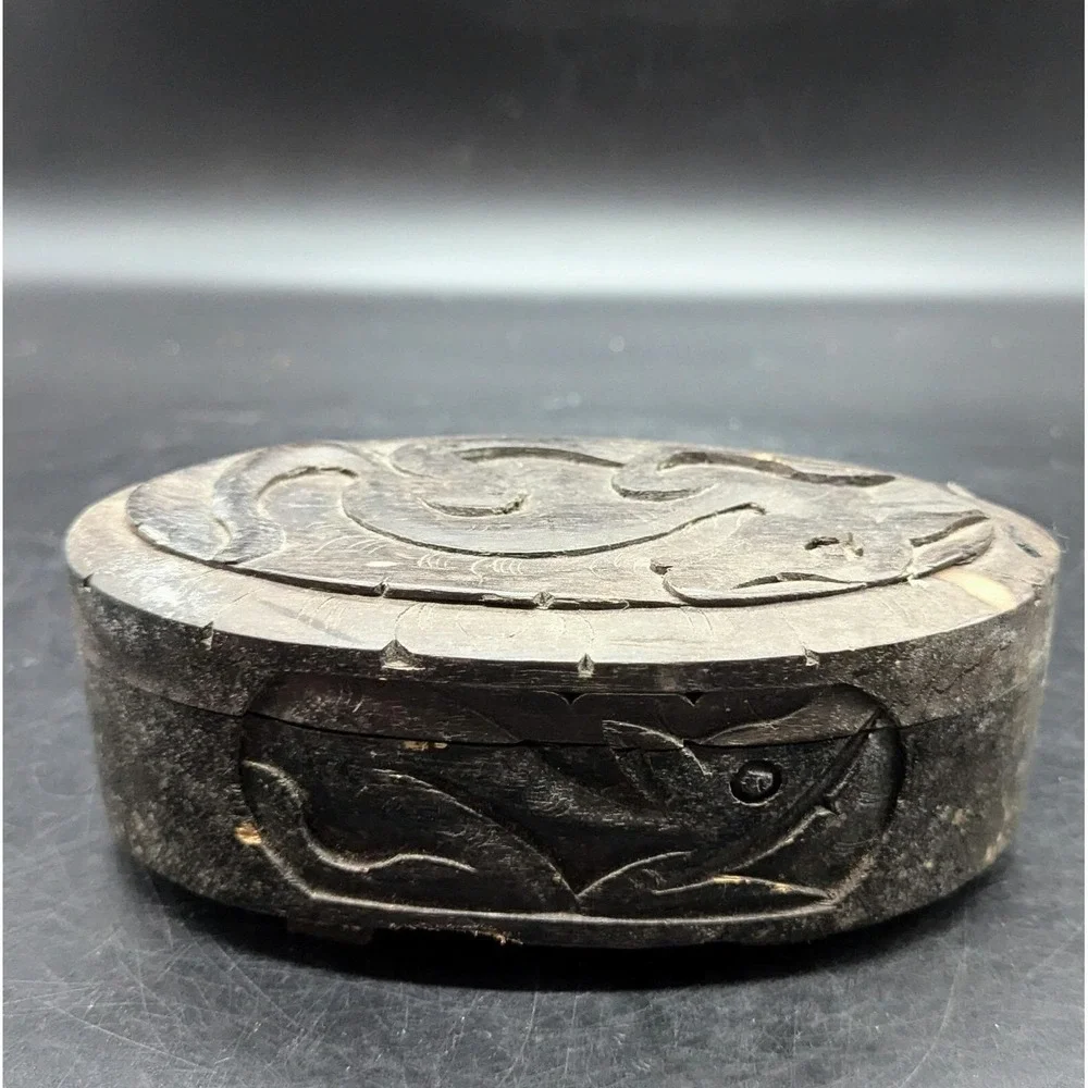 Vintage Hand Carved Wood Wooden Trinket Dresser Box Kangaroo 6.25